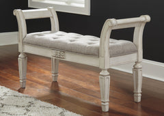 Realyn - Antique White - Accent Bench